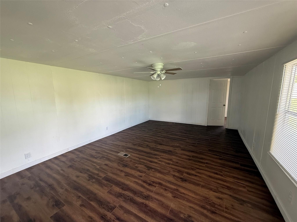 3277 Hidalgo - Photo 4