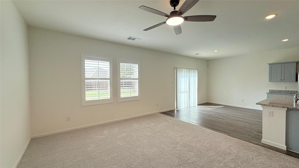 613 Delaware Avenue - Photo 6