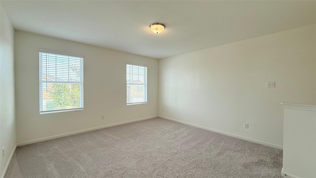 613 Delaware Avenue - Photo 11