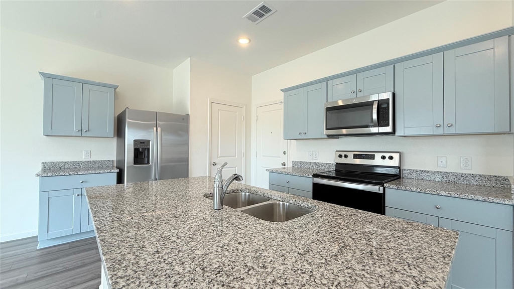 613 Delaware Avenue - Photo 7