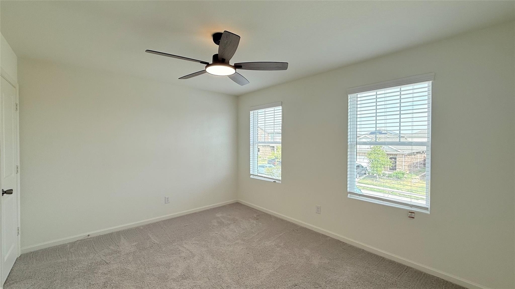 613 Delaware Avenue - Photo 17