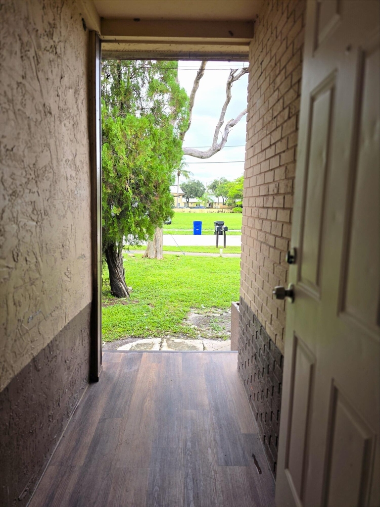 2424-2440 Nw 21st Street - Photo 22
