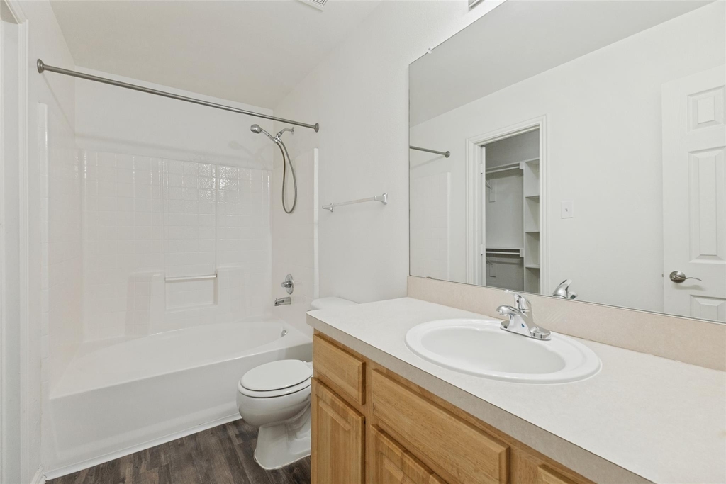 252 Wyndham Meadows Way - Photo 14