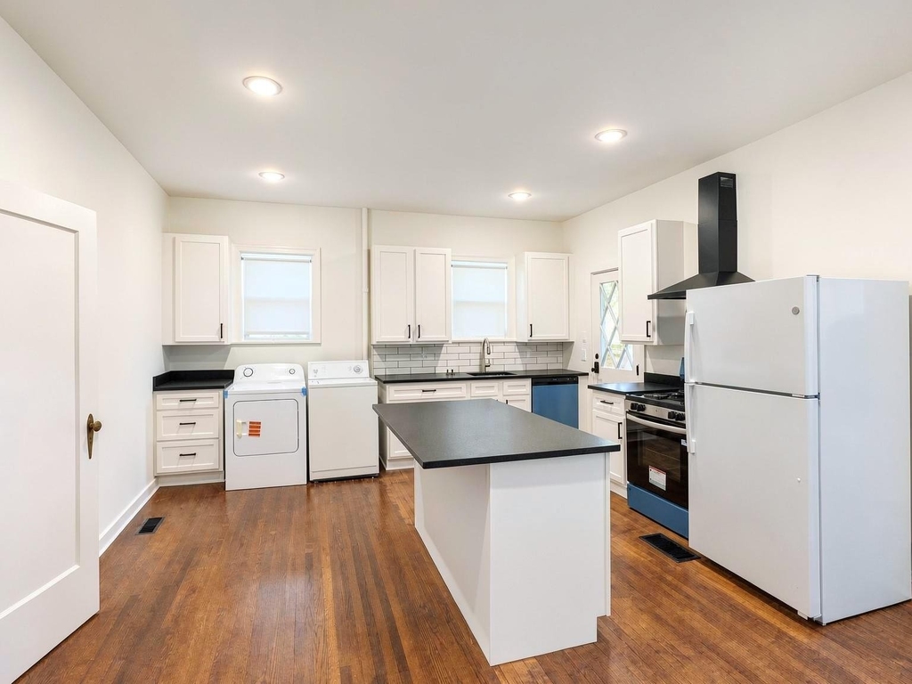 3254 S University Drive - Photo 7