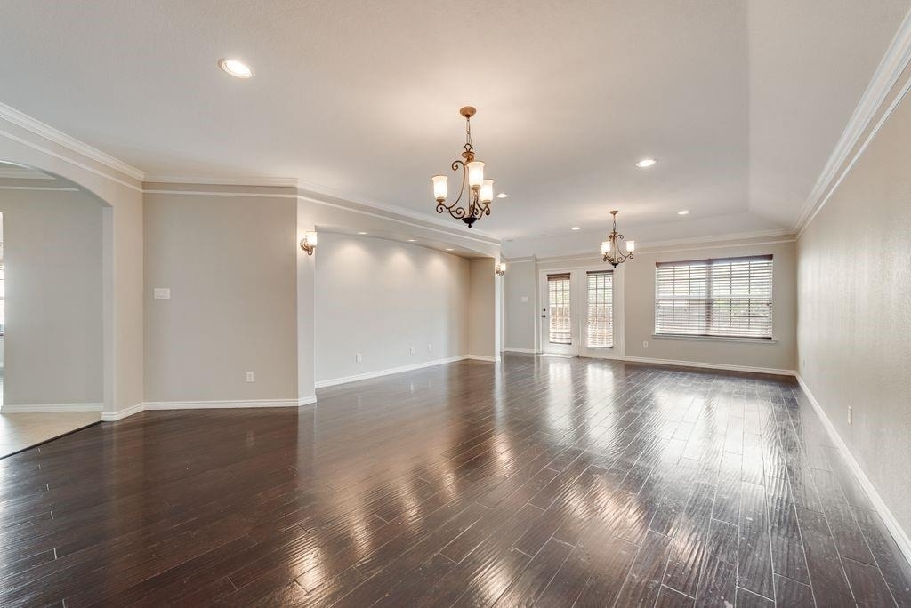 5846 Pinebrook Drive - Photo 5
