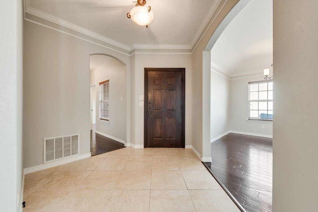 5846 Pinebrook Drive - Photo 1