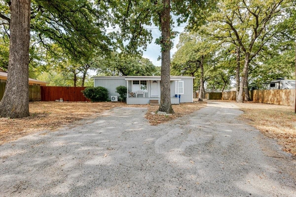 209 Wicker Hill Road - Photo 0