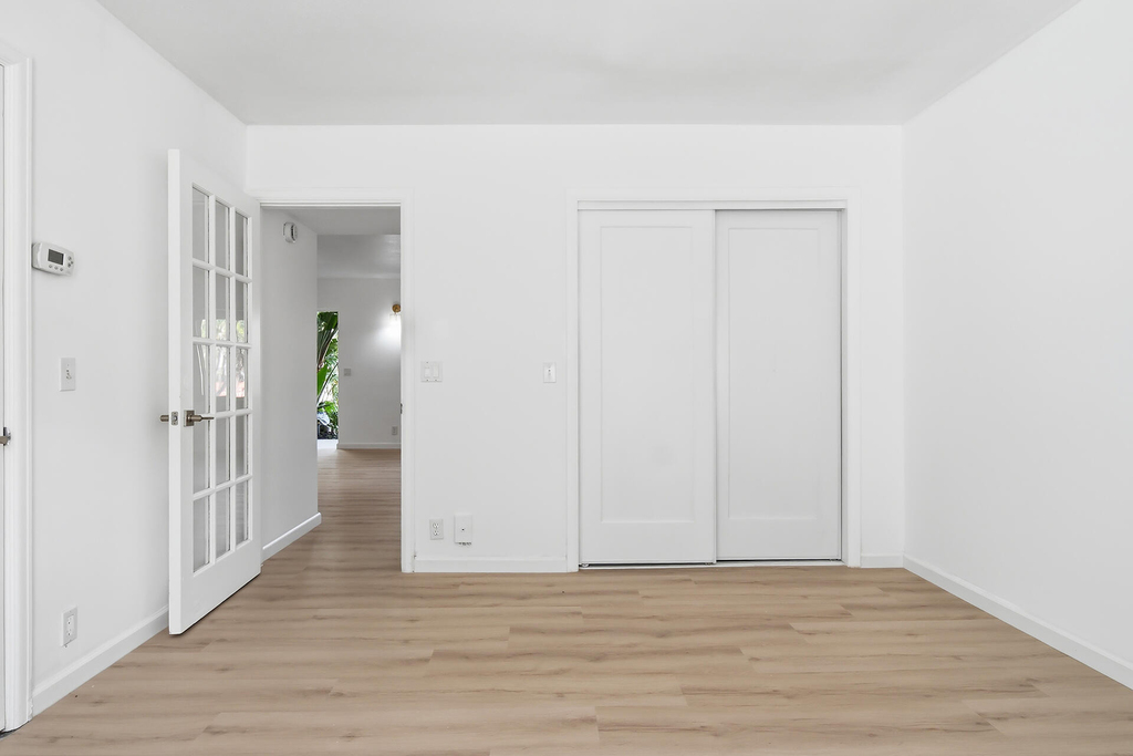 201 S Lakeside Drive - Photo 9