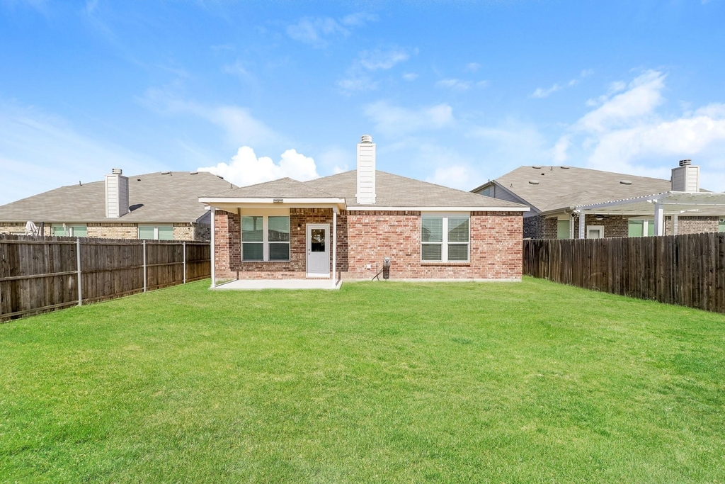 713 Jonius Creek Drive - Photo 14
