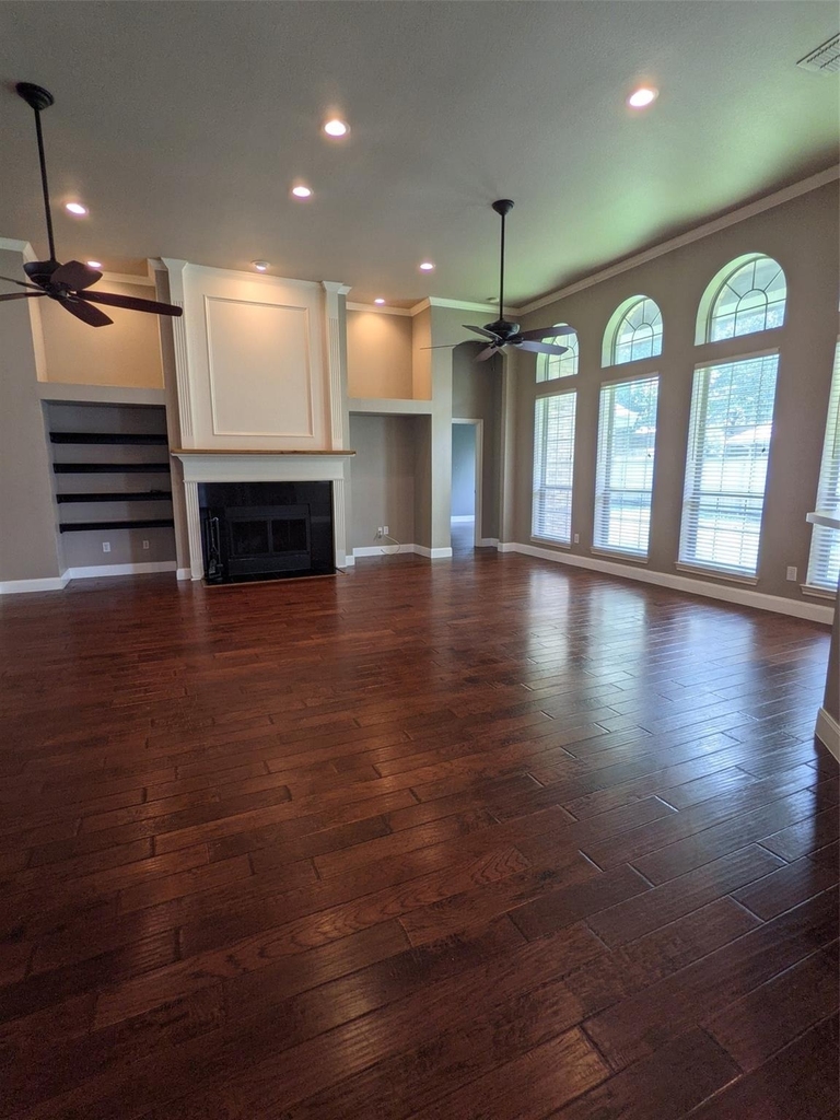 310 Chisholm Trail - Photo 1
