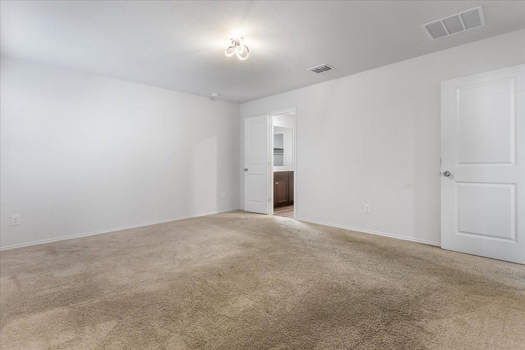 2918 Acacia Drive - Photo 7
