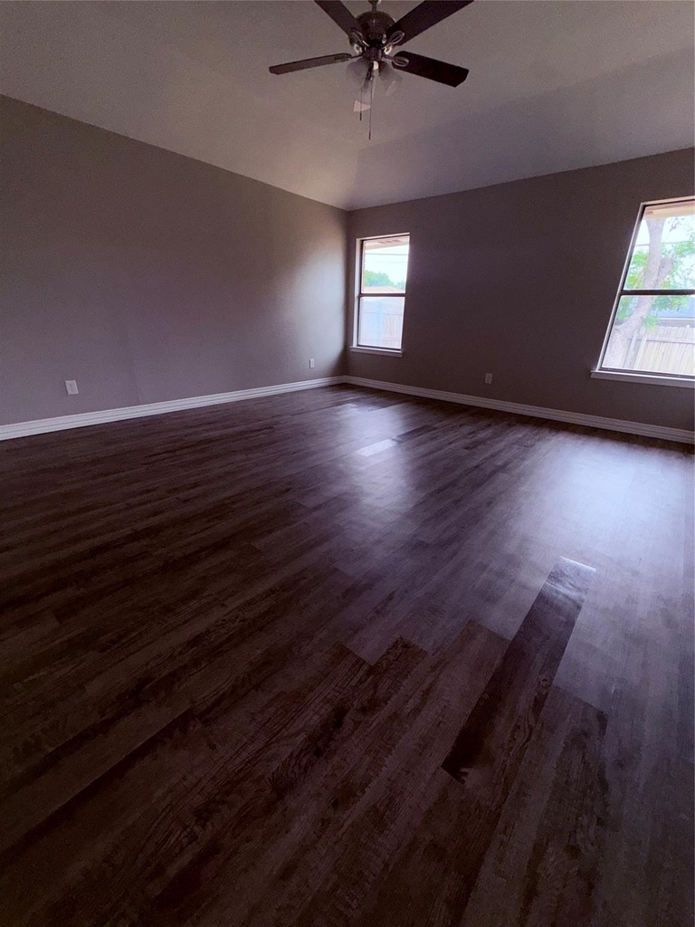 2612 S Meadow Drive - Photo 14