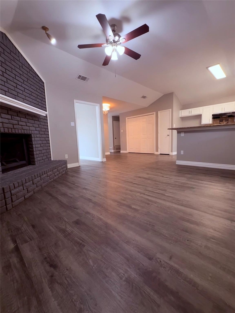 2612 S Meadow Drive - Photo 11