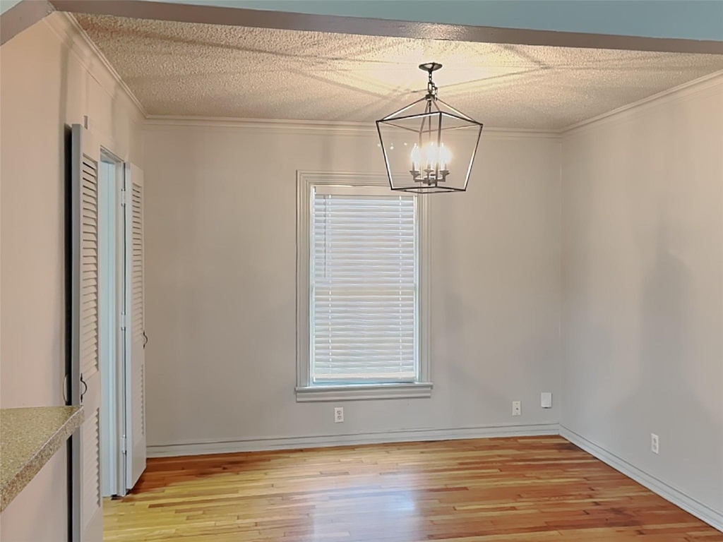 4124 Lovell Avenue - Photo 8