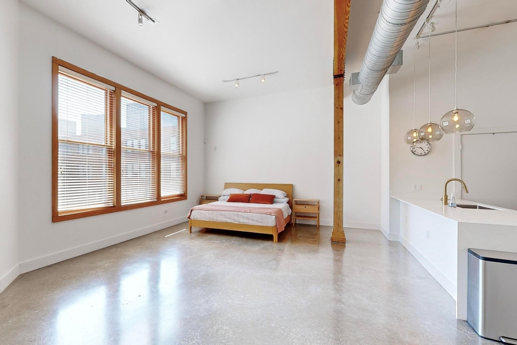 2502 Live Oak Street - Photo 3