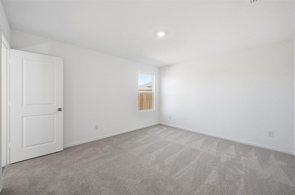 1617 Elliott Road - Photo 10