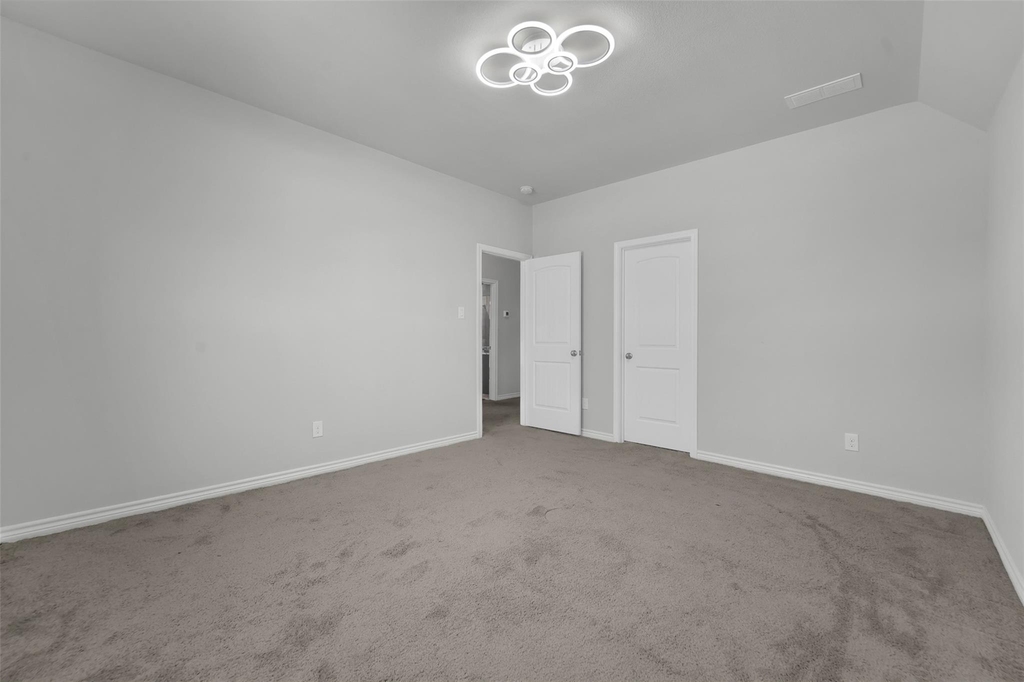 810 Acadia Court - Photo 31