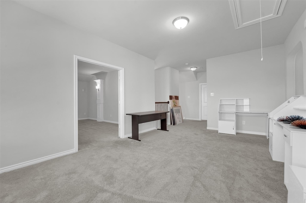 810 Acadia Court - Photo 24