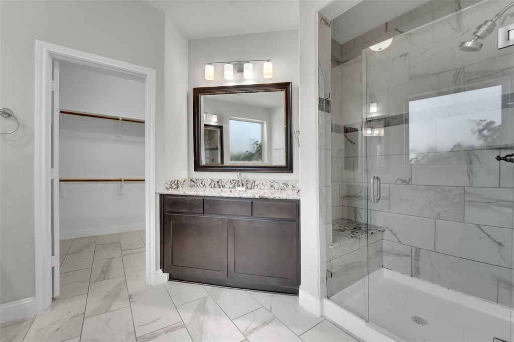 810 Acadia Court - Photo 18