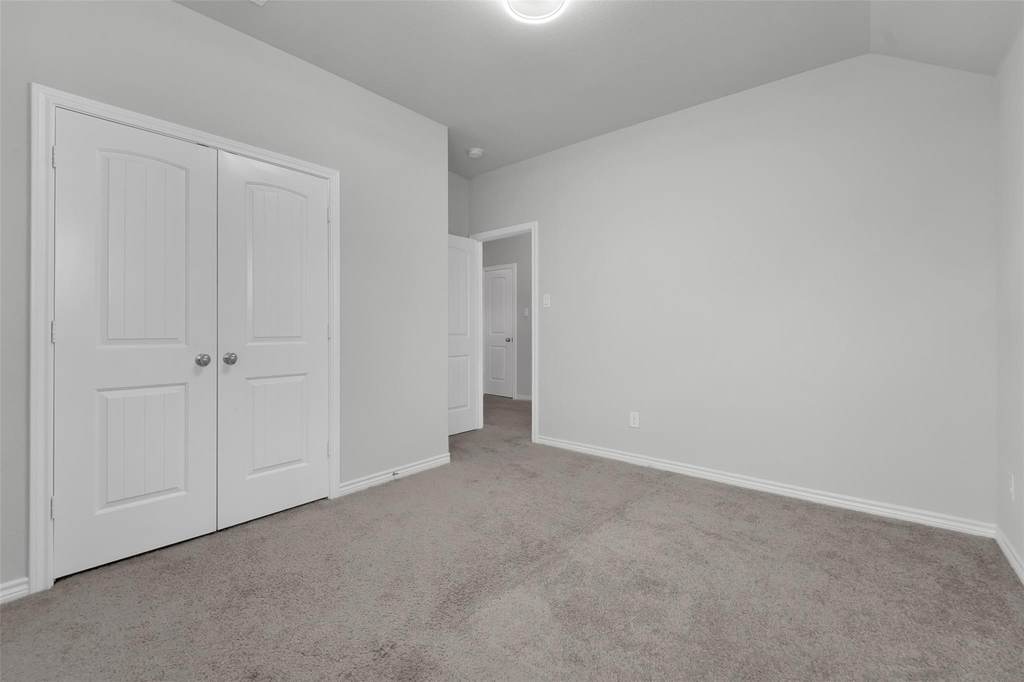 810 Acadia Court - Photo 29