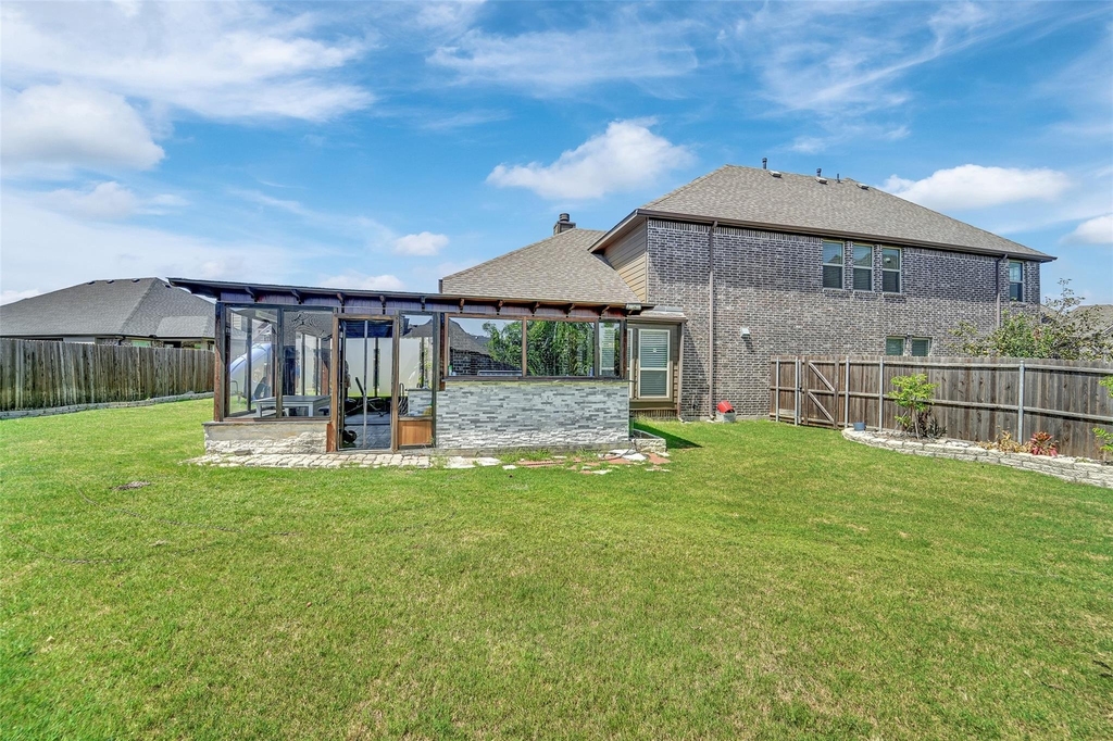 810 Acadia Court - Photo 35