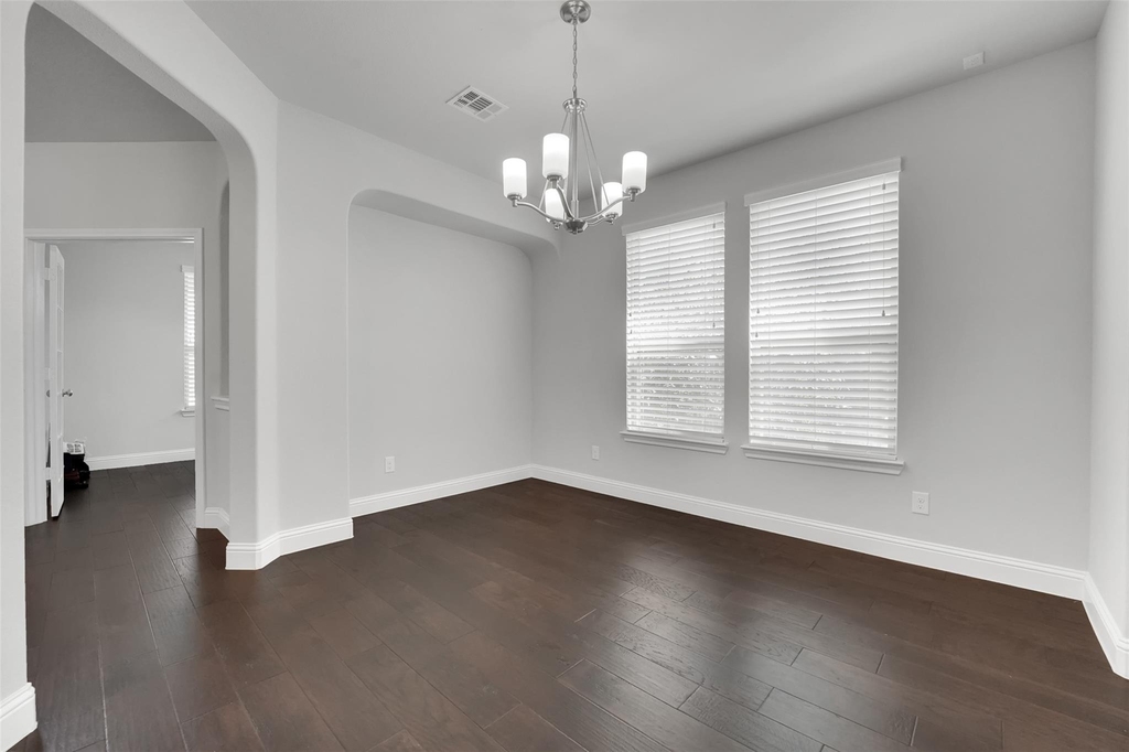 810 Acadia Court - Photo 14