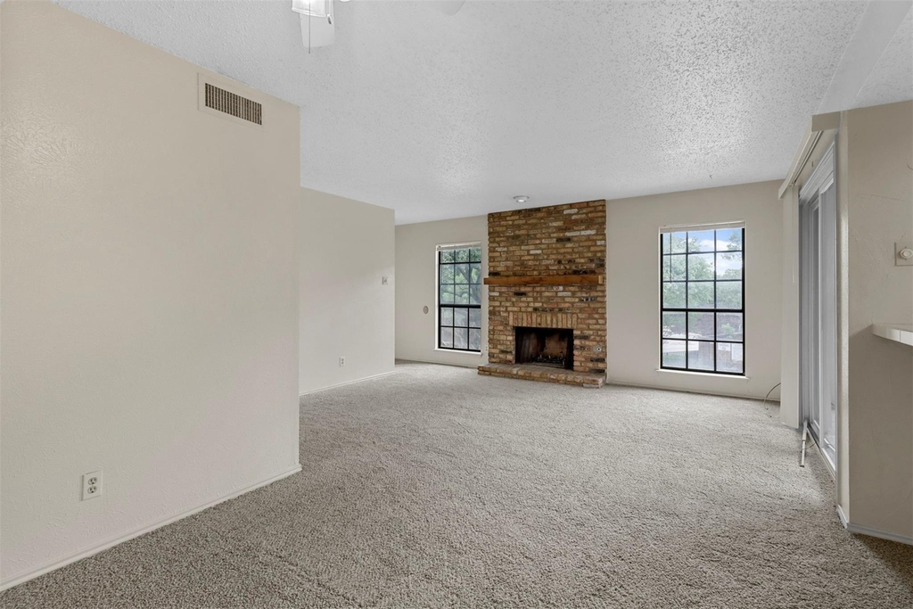 15221 Berry Trail - Photo 1