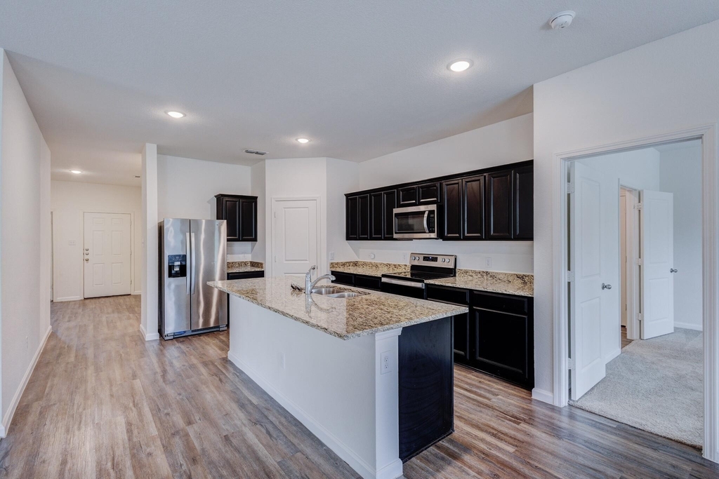 817 Cedar Elm Drive - Photo 5