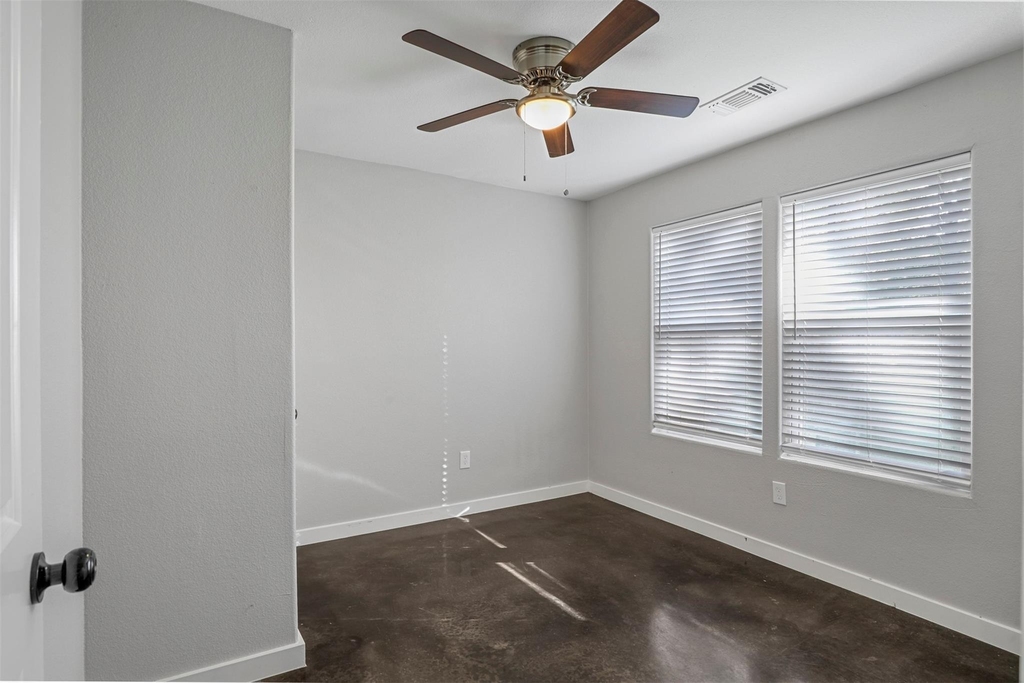 410 S Mirick Avenue - Photo 6