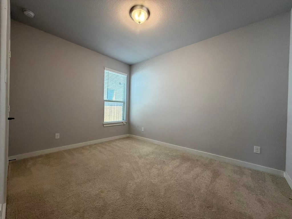 4008 Nightingale Street - Photo 9