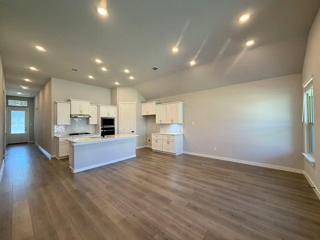 4008 Nightingale Street - Photo 1