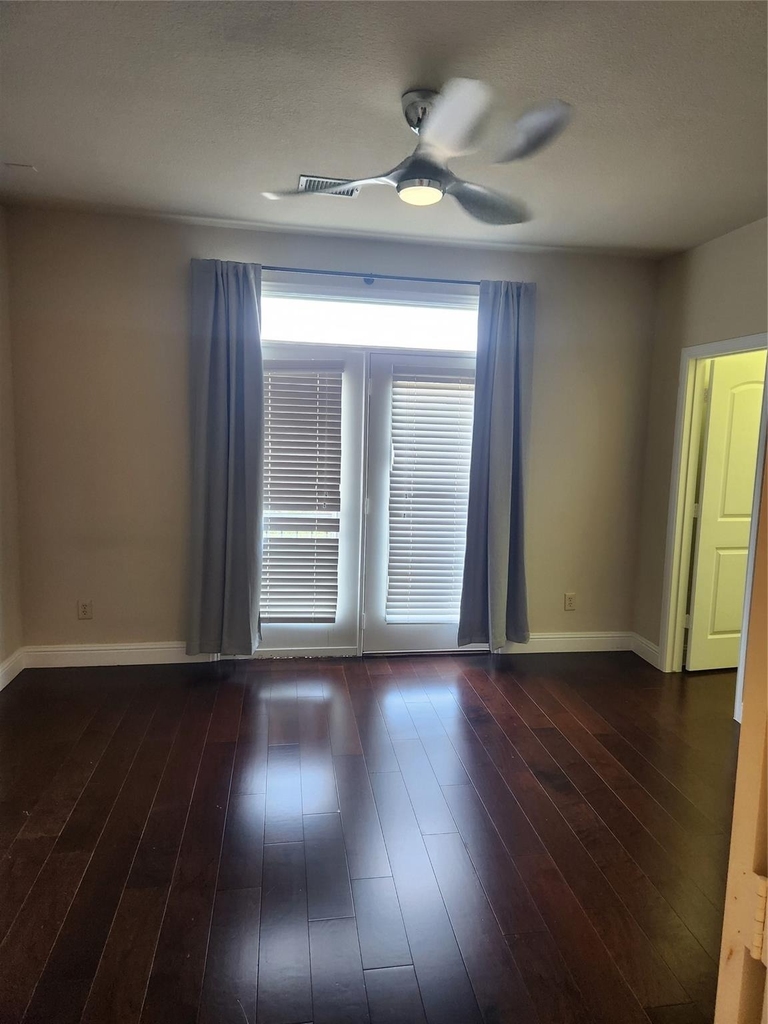 5720 Robbie Road - Photo 21