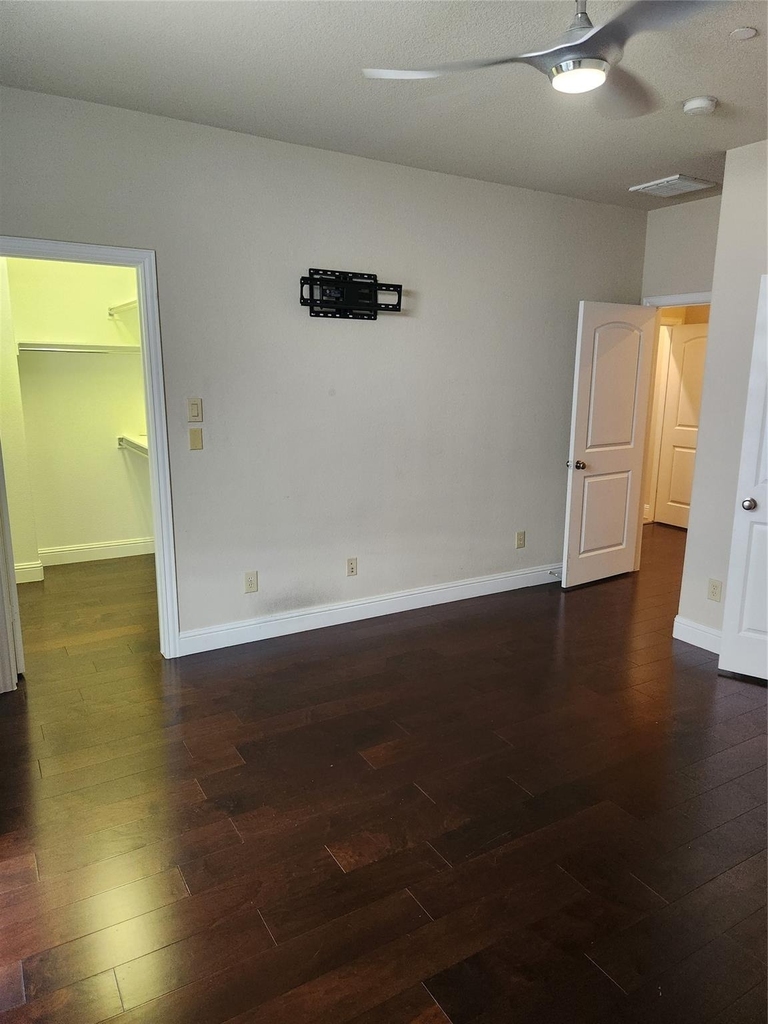 5720 Robbie Road - Photo 16