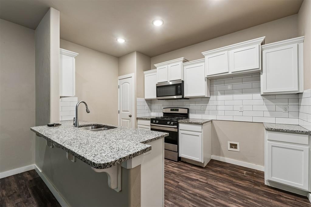 706 W London Street - Photo 8