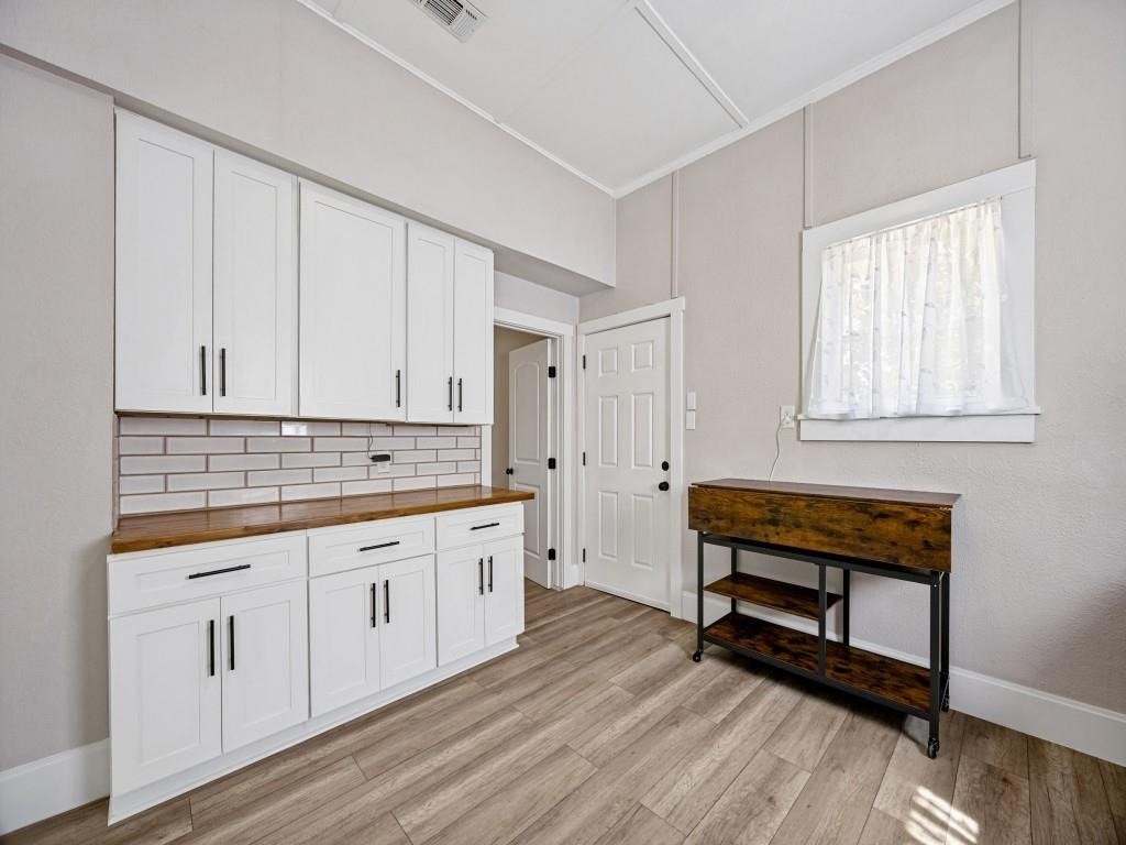 917 W Sears Street - Photo 12