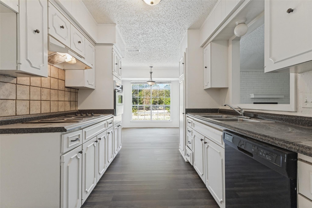 125 N Jessup Street - Photo 1