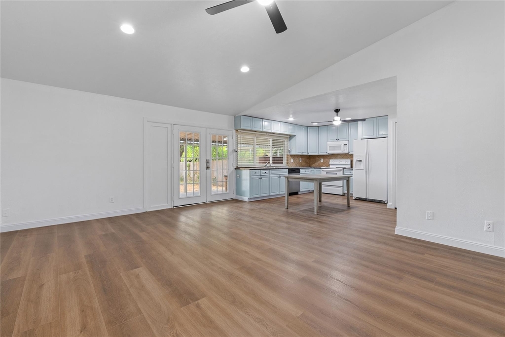4714 Sprucewood Lane - Photo 4