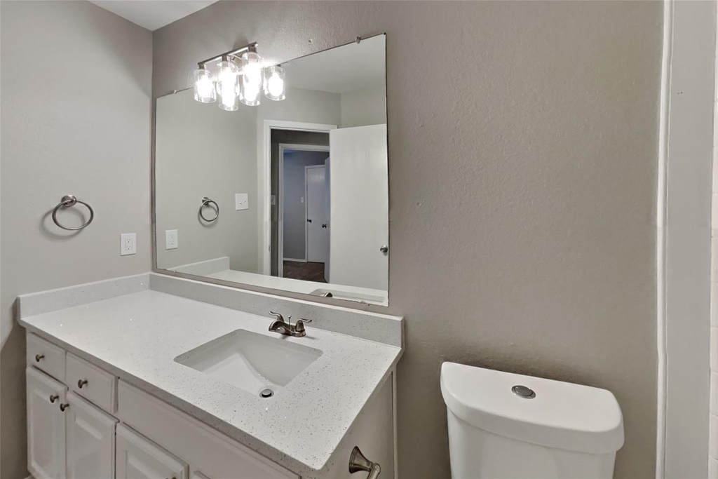 5615 Alicante Drive - Photo 15