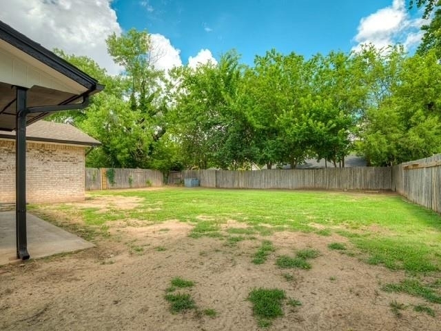 1819 Lakehurst Drive - Photo 24