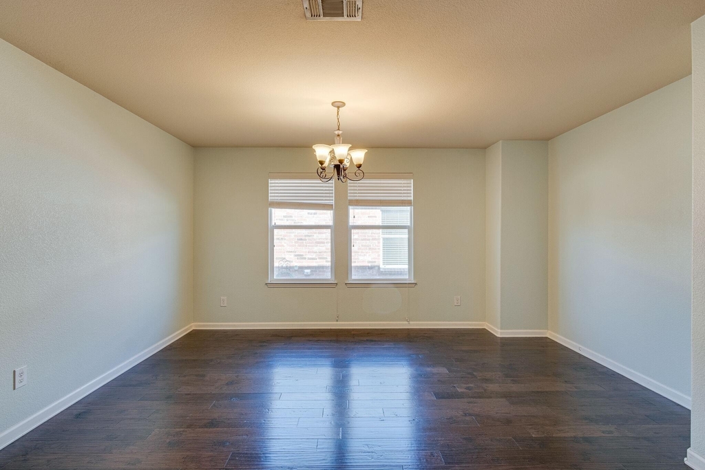 3240 Sadie Trail - Photo 8