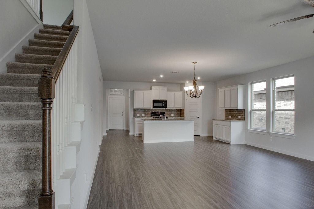 7612 Spring Drive - Photo 17
