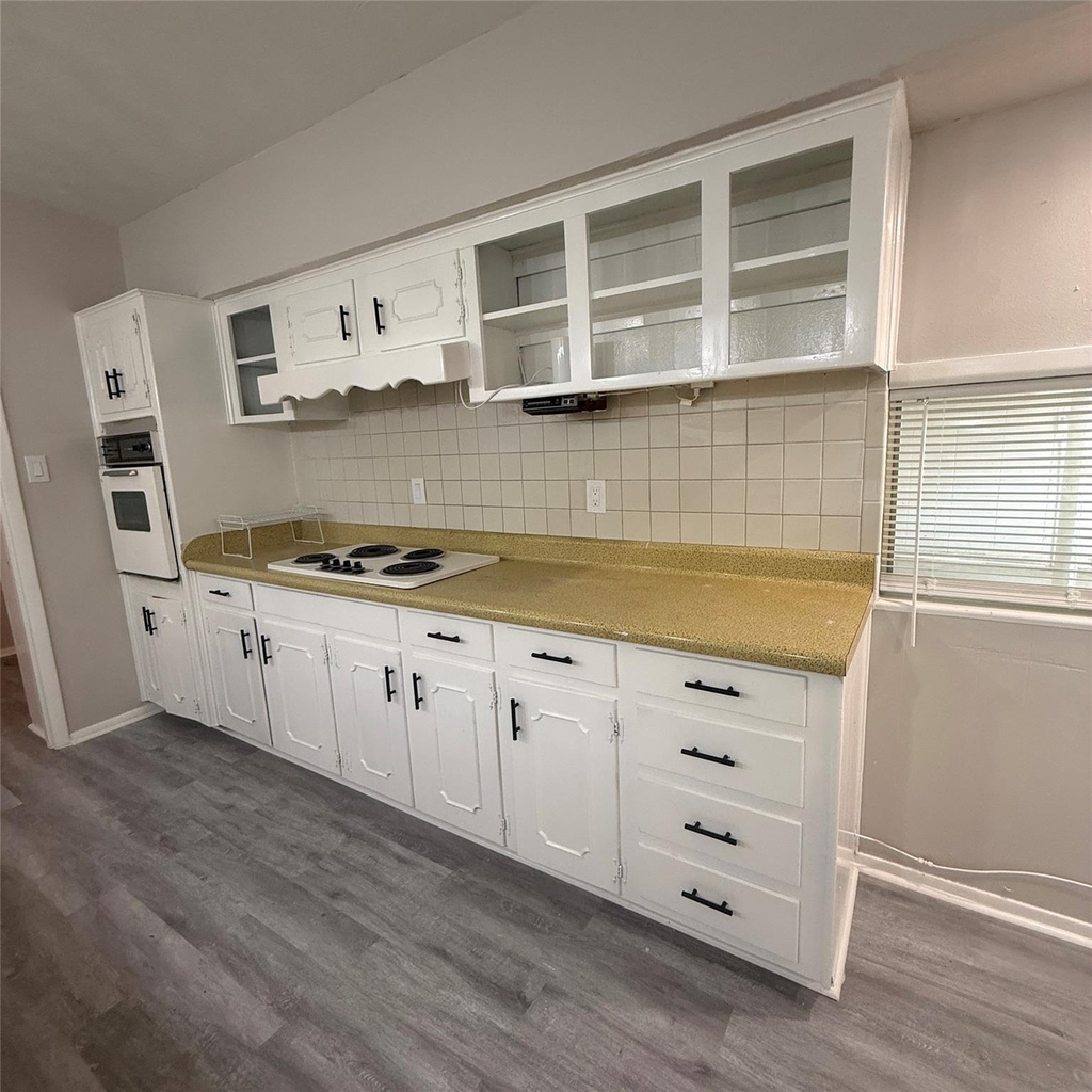 1514 Camellia Drive - Photo 4