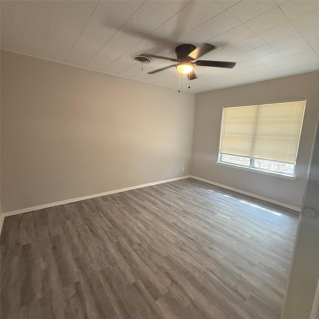 1514 Camellia Drive - Photo 13