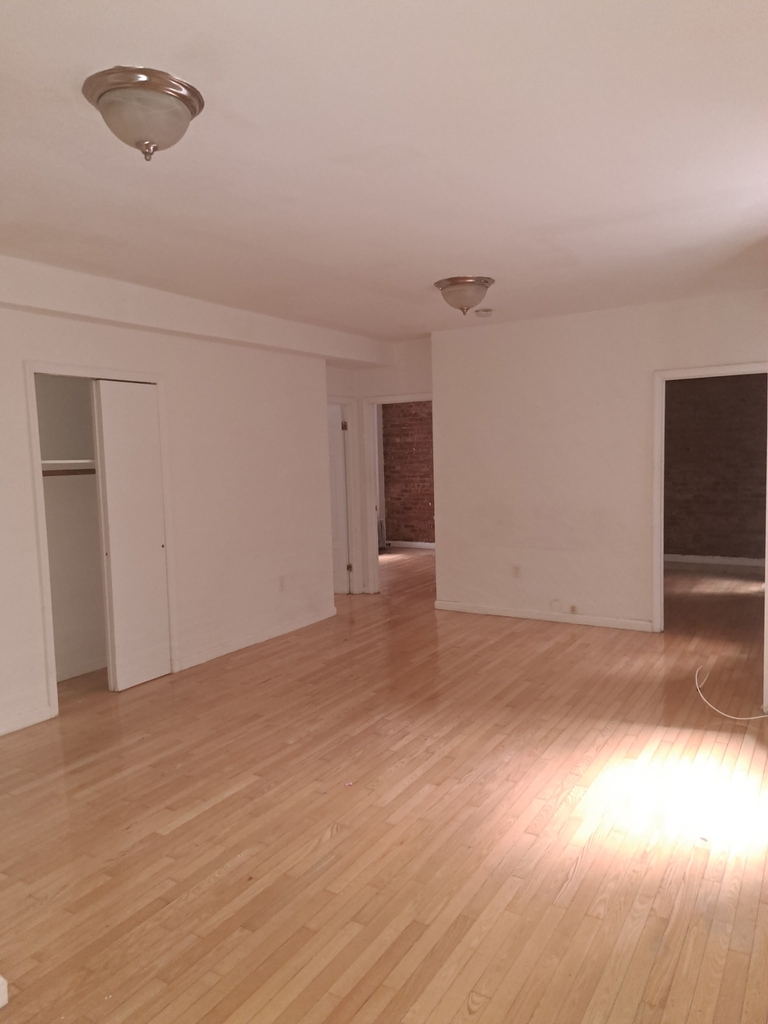 3139 Broadway - Photo 1