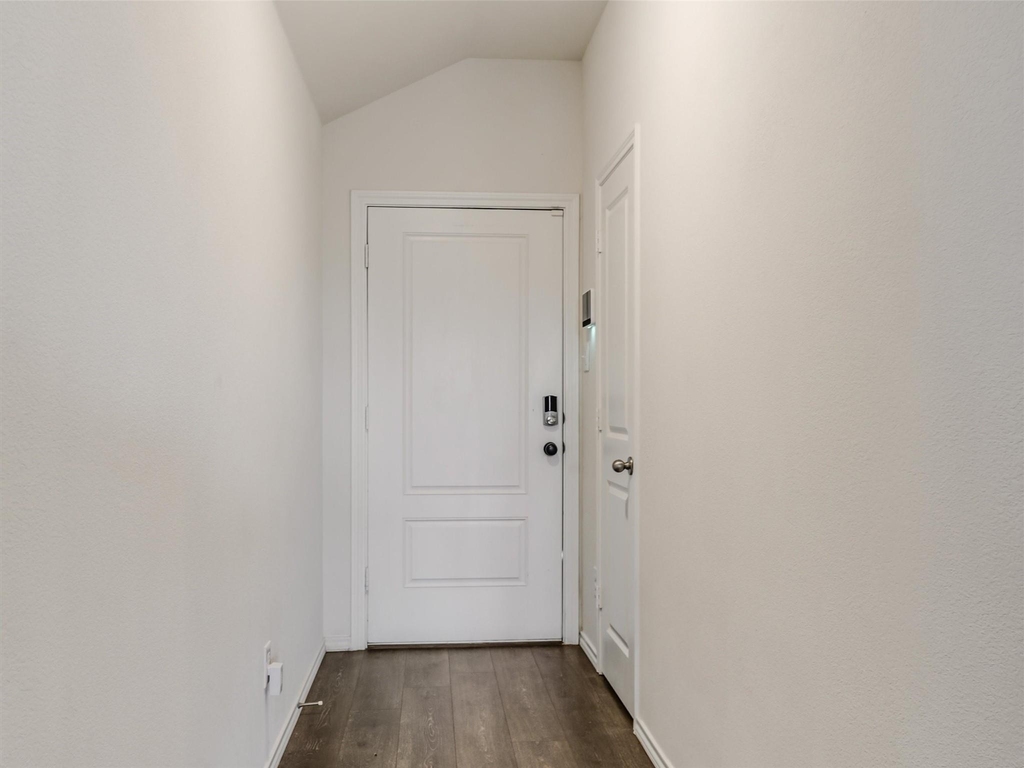 304 Patina Street - Photo 2