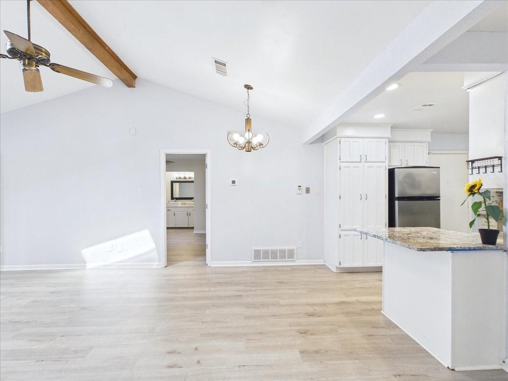 1112 Fox River Lane - Photo 8