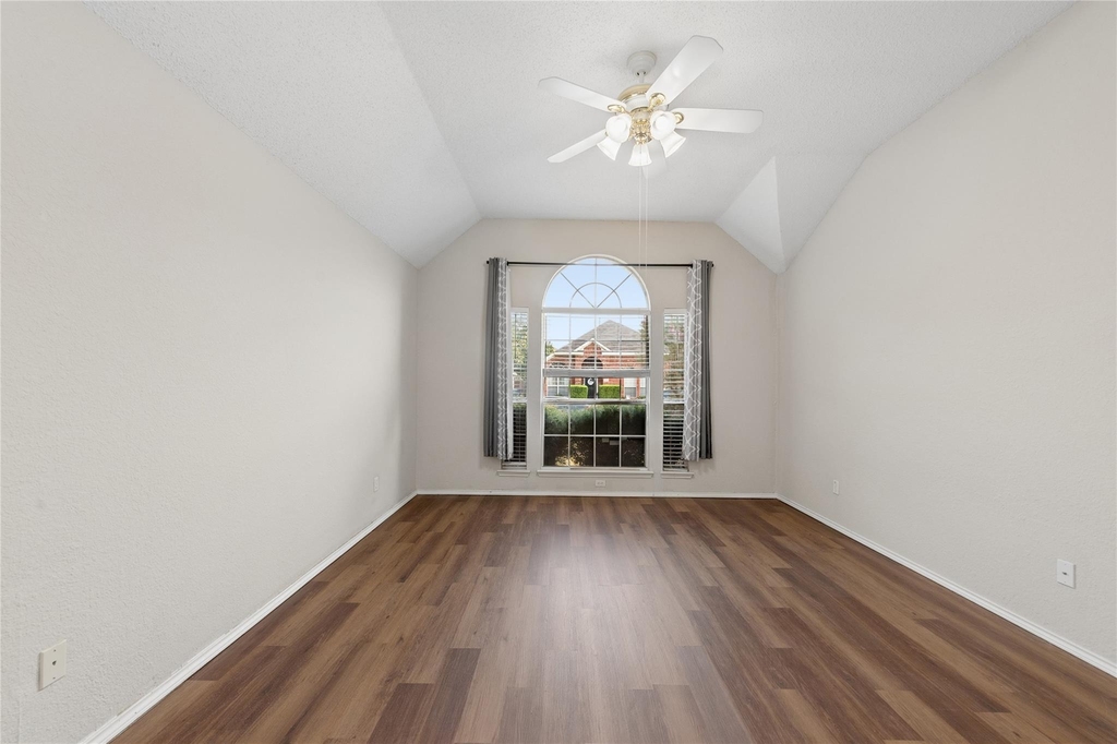 5012 Geranium Court - Photo 27