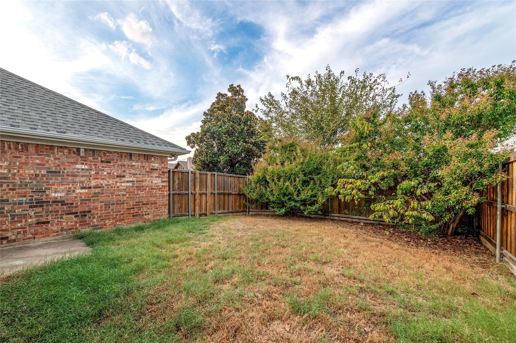 5012 Geranium Court - Photo 30