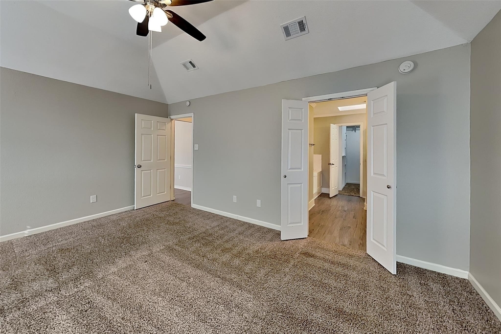 4504 Westchase Circle - Photo 7