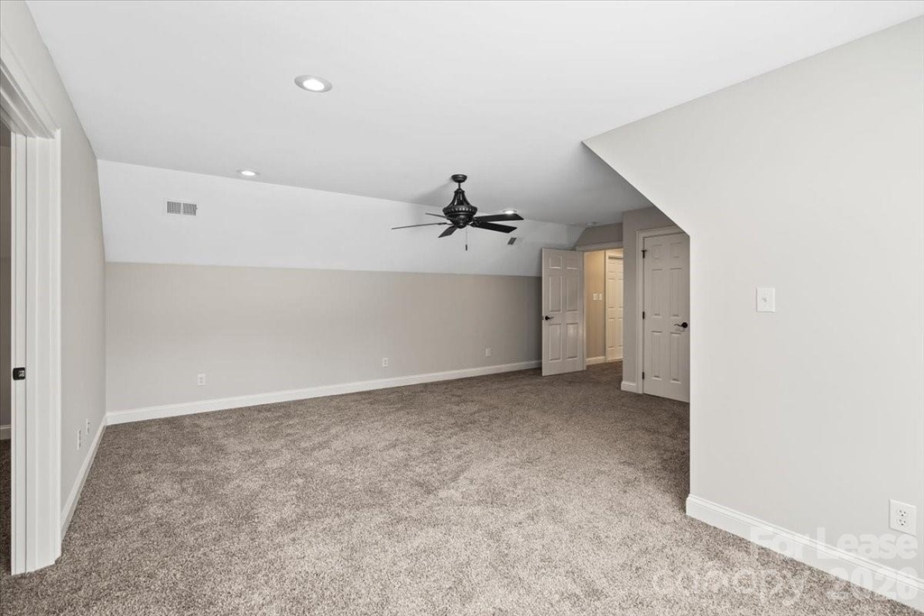 7832 Chapel Creek Drive - Photo 39